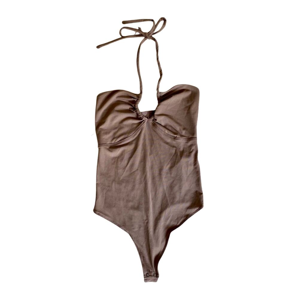 Abercrombie & Fitch Preppy Minimal Halter Neck Keyhole Front Casual Bodysuit
